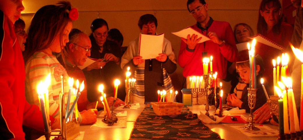 Bendigamos al Altísimo: A Ladino Hanukkah Blessing for the Seventh Night